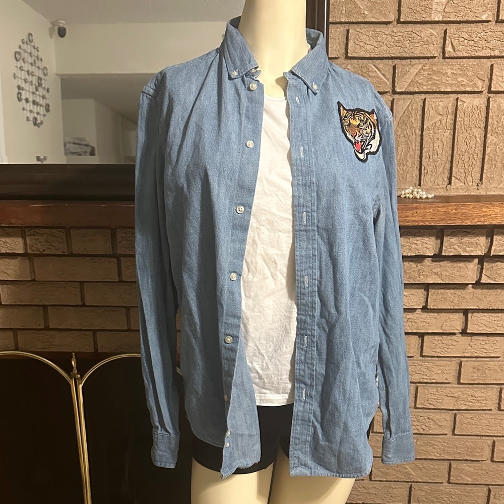 Polo by Ralph Lauren Light Blue Long Sleeve Button-Up Shirt with Tiger Patch
